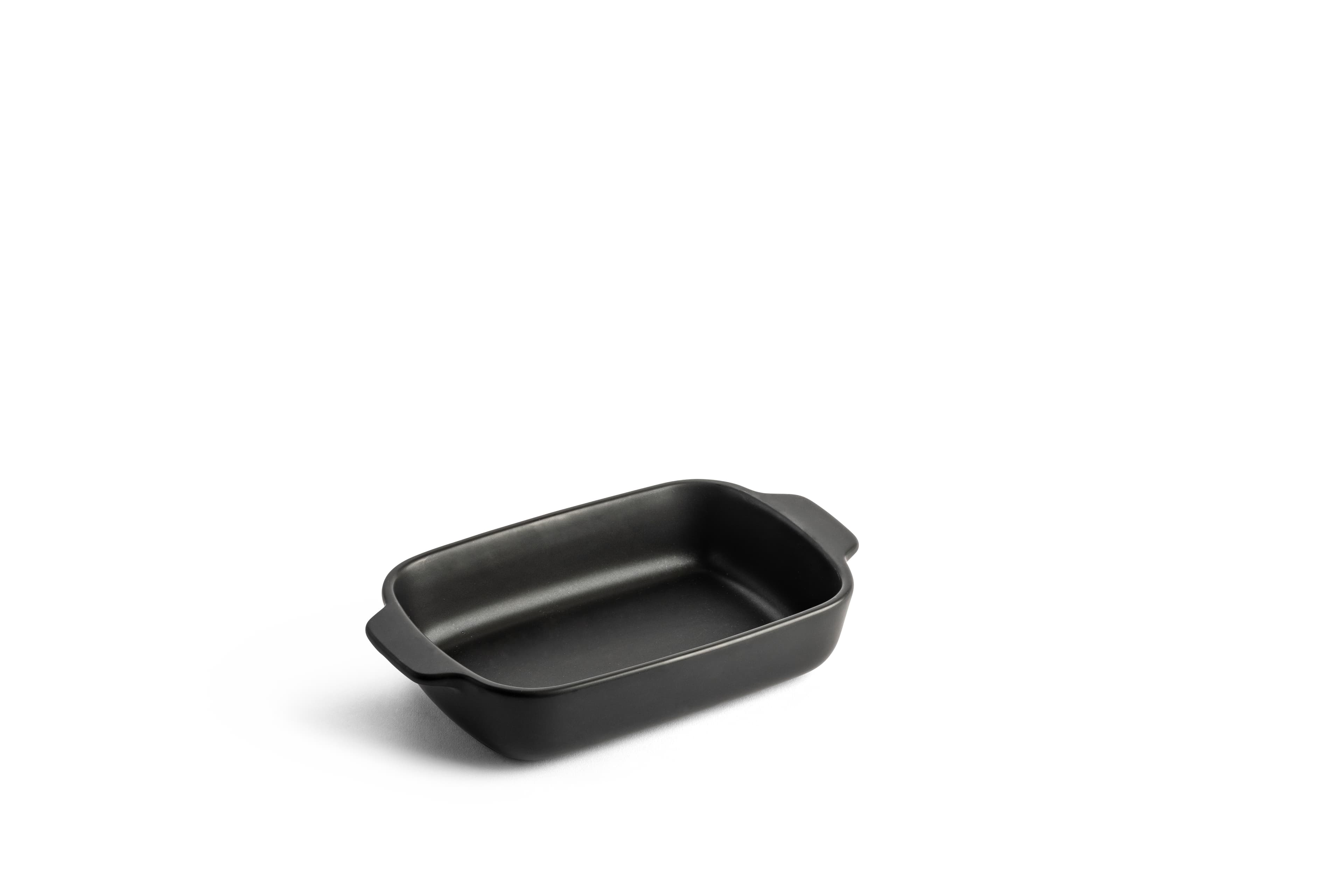 KA-M SMALL BAKER BLACK STONEWARE 0.8L (NO LID)